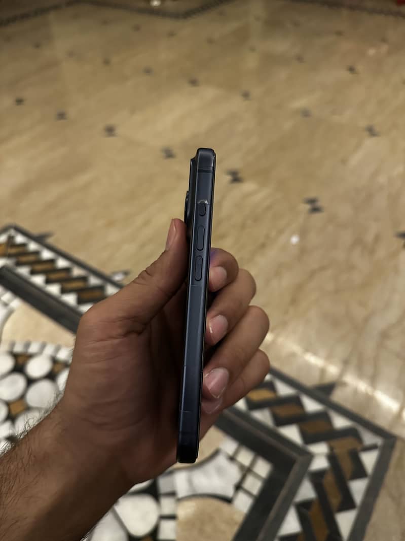 Apple iPhone 17 Pro 2