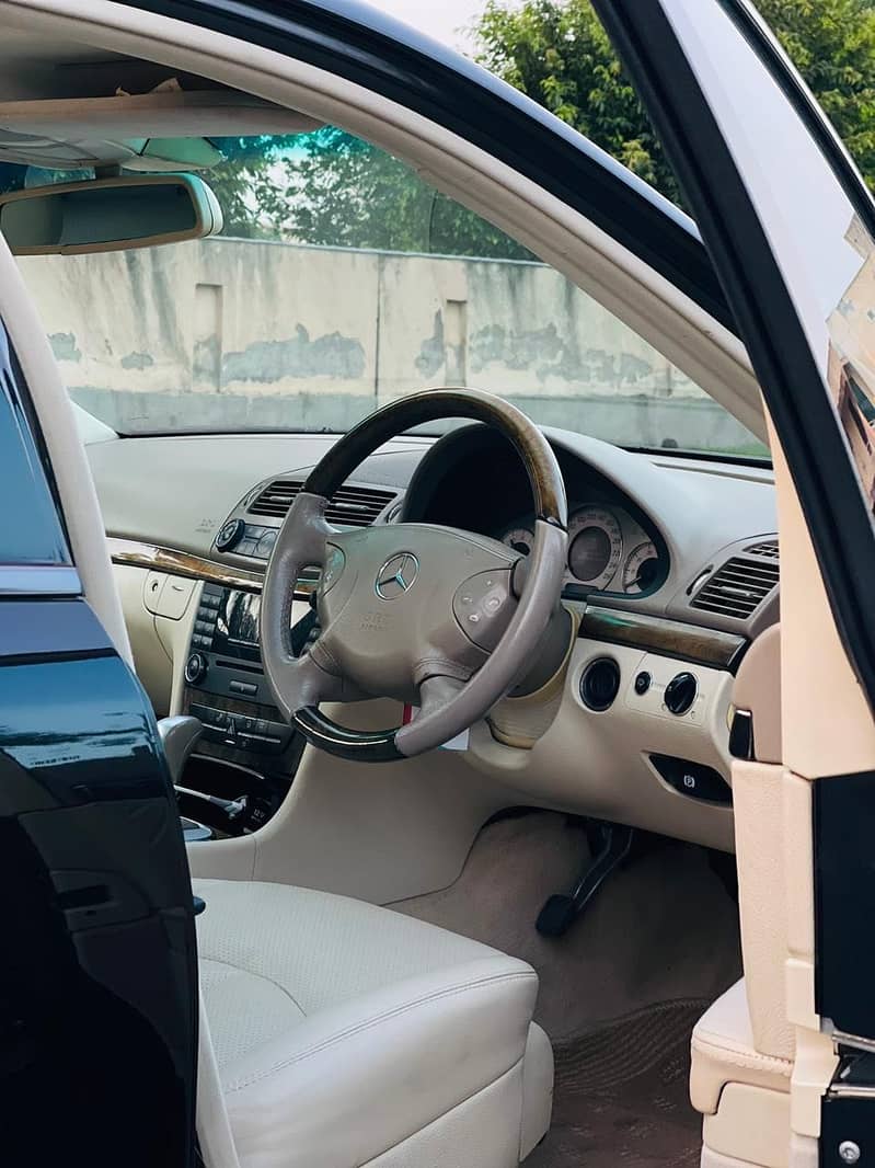 Mercedes E Class 2004 3