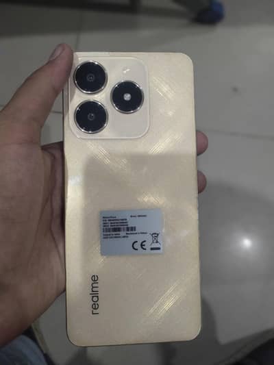 Realme C61
