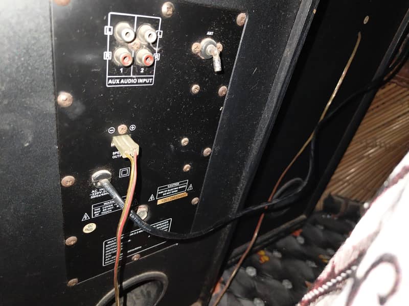 speaker 0