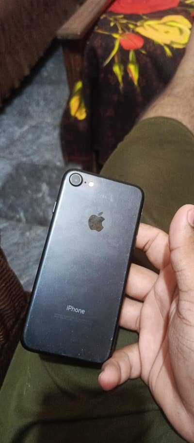 Apple iPhone 7//Exchange possible with good mobile