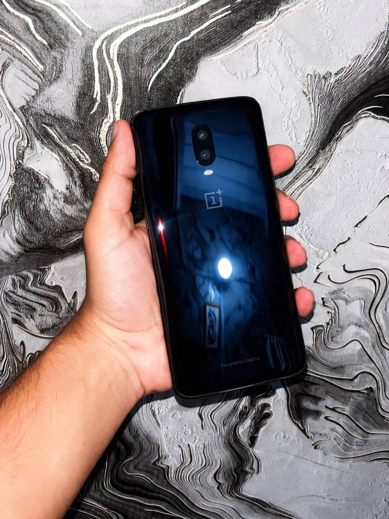 One Plus 6T 1