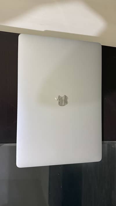 Macbook Pro 15-inch 2017