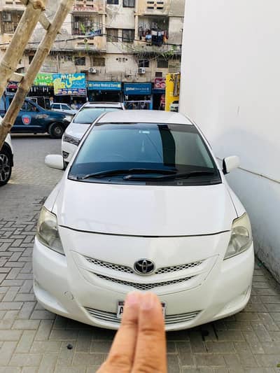 Toyota Belta 2006