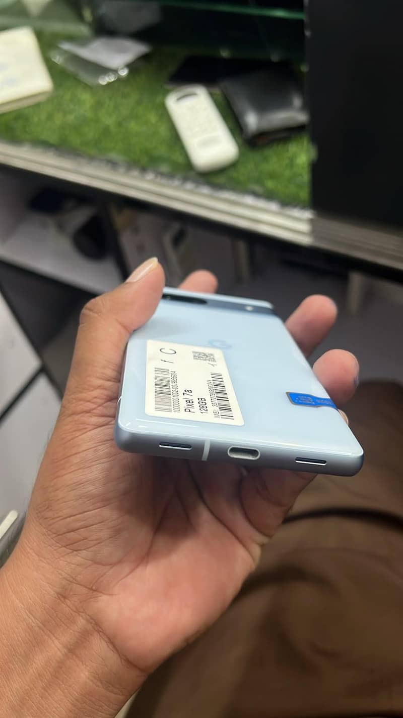Google Pixel 7a 3