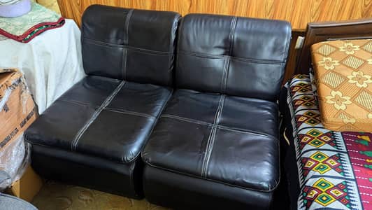 2-Seater Sofa [Black]