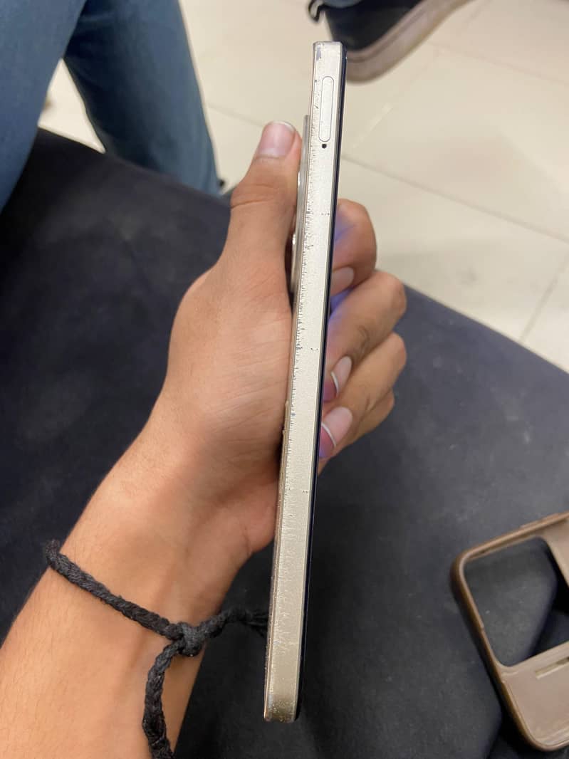 Realme C61 3