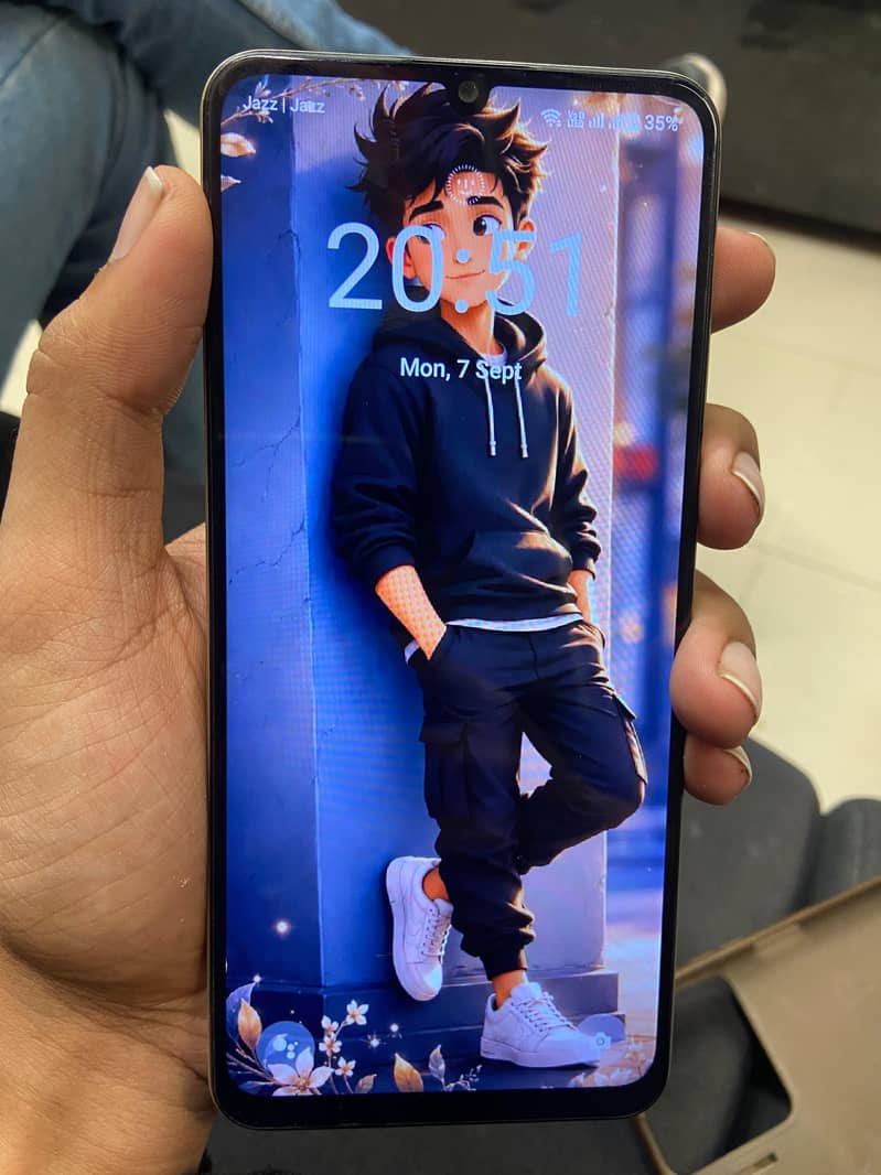 Realme C61 4
