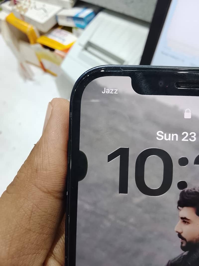 Apple iPhone 12 2