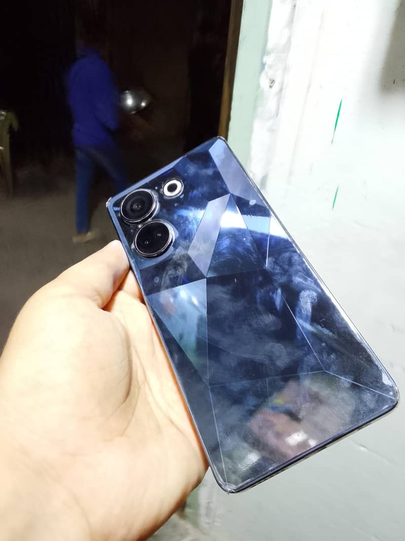 Tecno CAMON 20 1