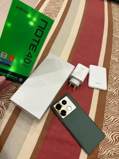 Infinix Note 40 Pro