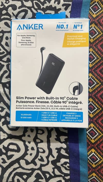 Anker Slim Power 10,000 mAh with Built-In 90° Cable (Box Pack)