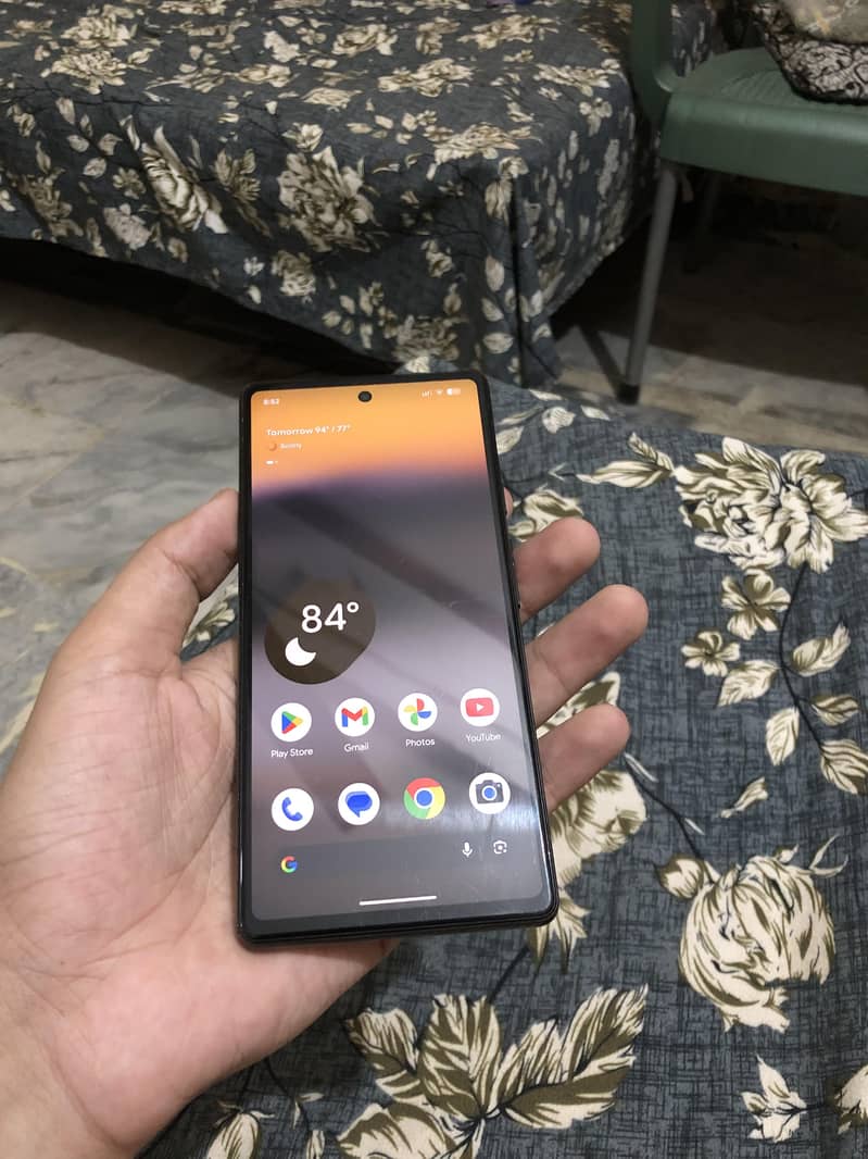 Google Pixel 6a 1