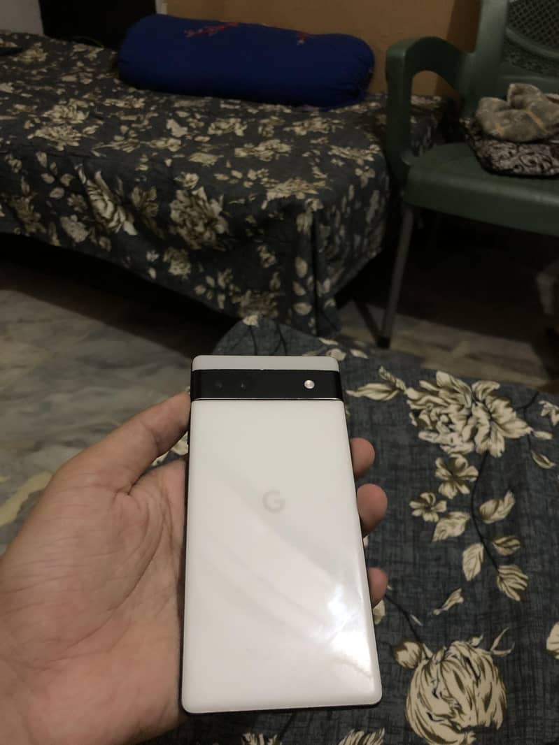 Google Pixel 6a 3