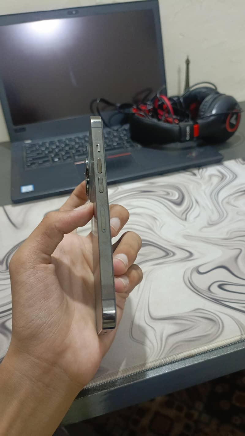 Apple iPhone 13 Pro 5