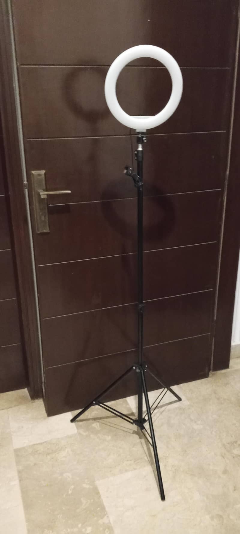 mobile ring light stand 0