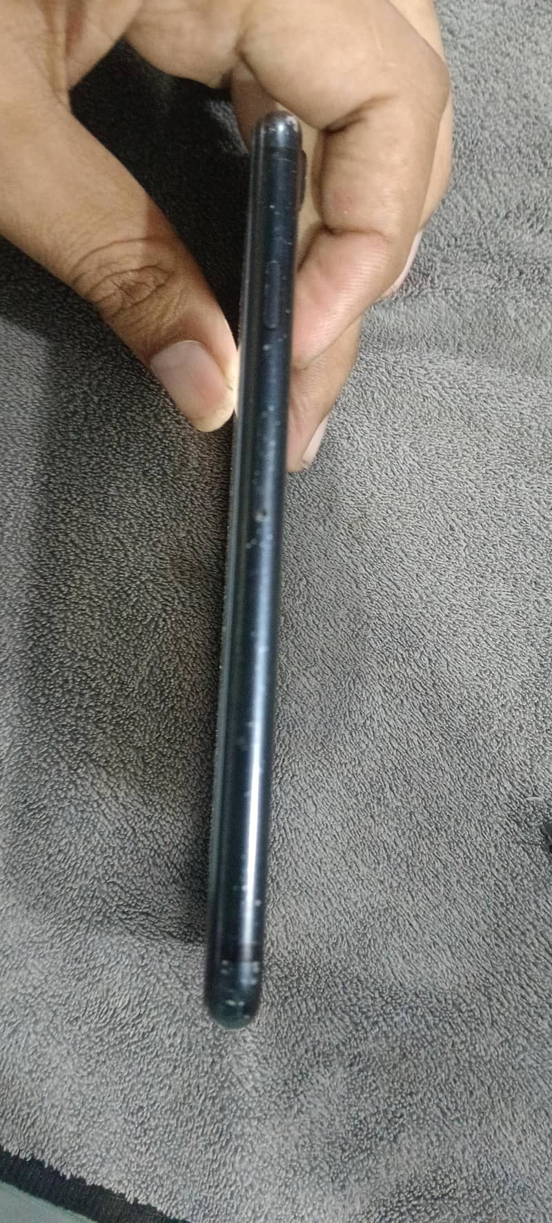 Apple iPhone 7 2