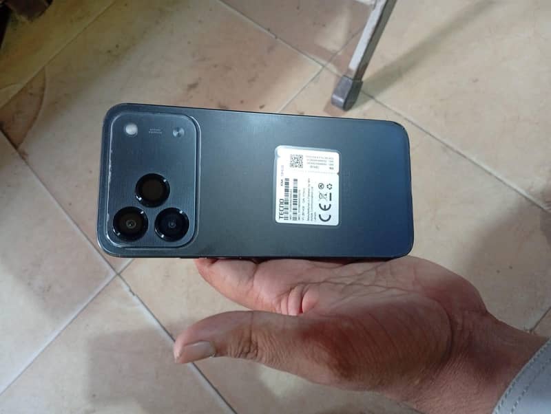 Tecno spark 50 5