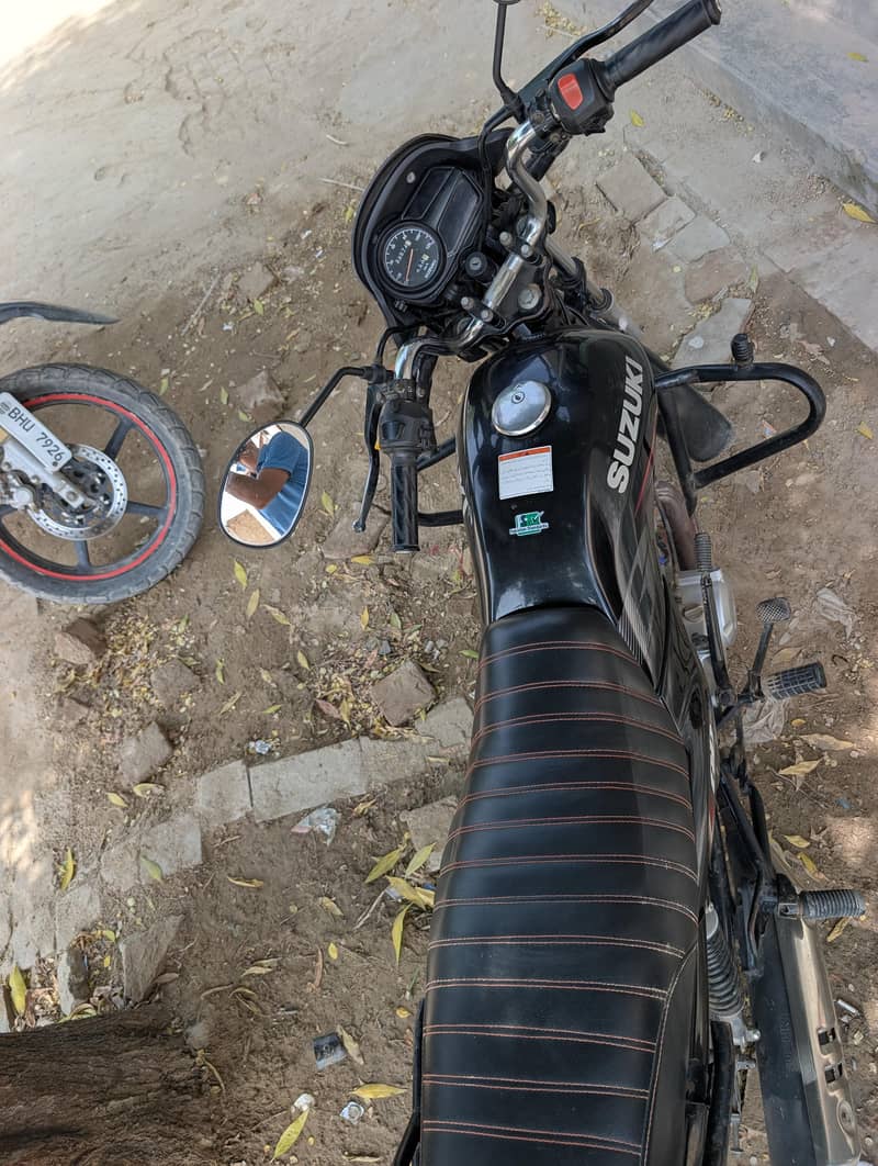 Suzuki 3