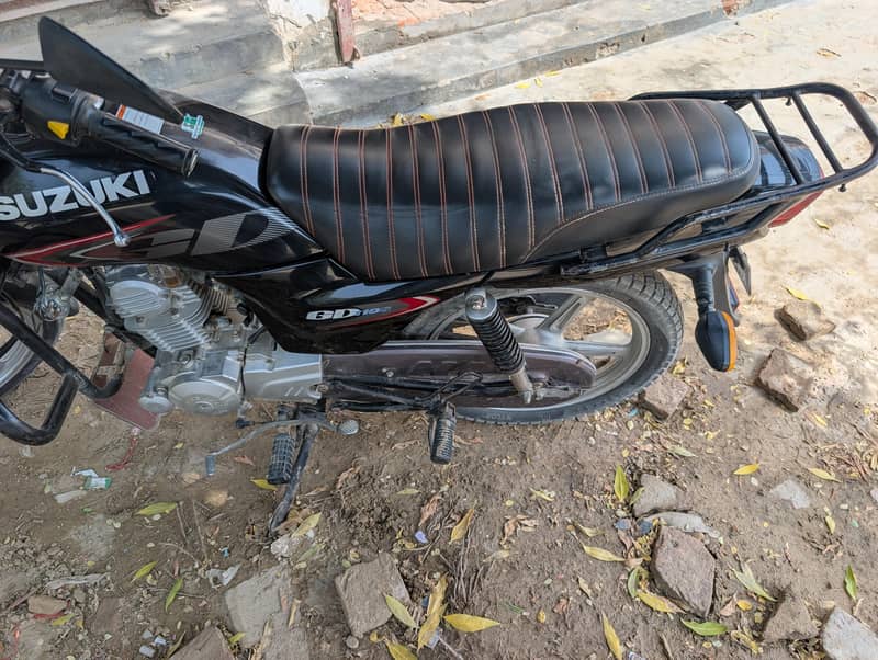 Suzuki 6