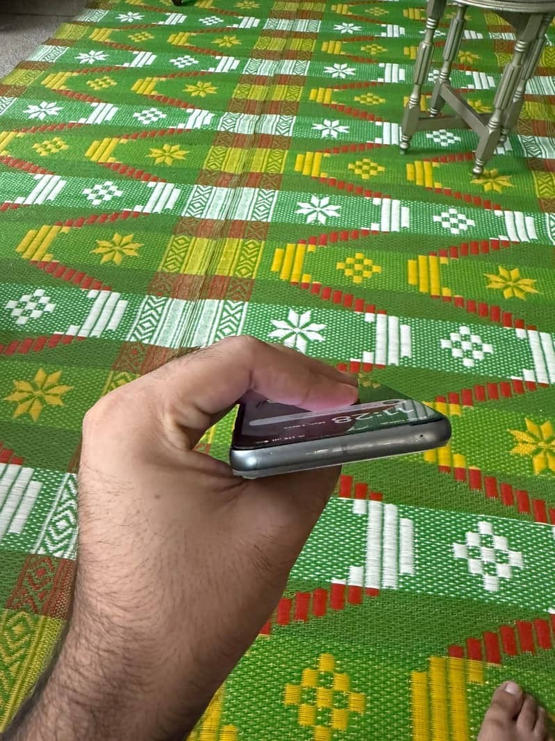Google Pixel 8 1