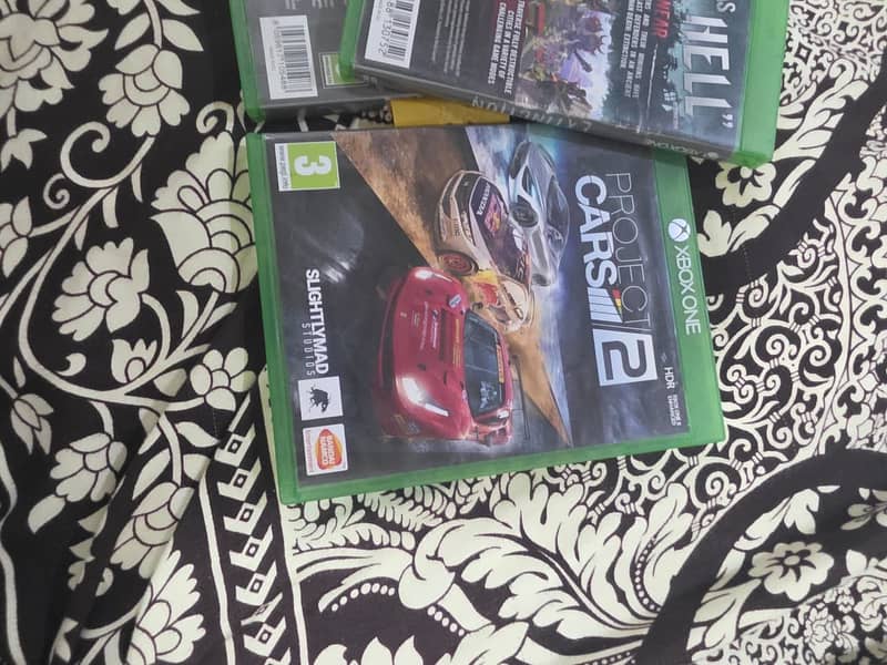 Xbox one 1tb 2