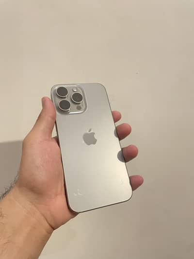 Apple iPhone 15 Pro Max