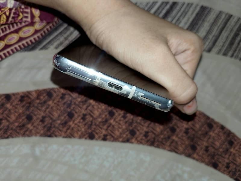 OnePlus 8 6
