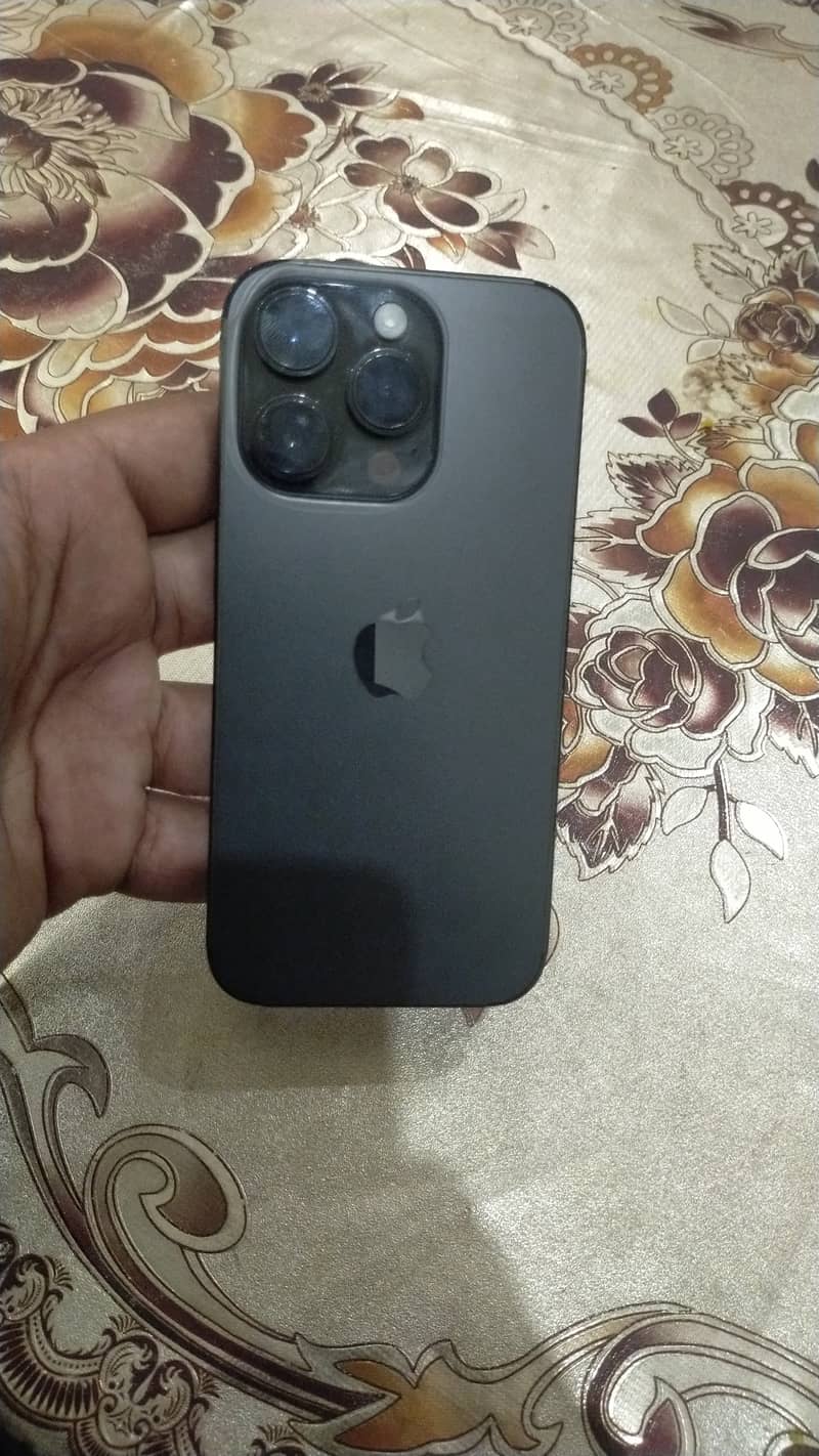Apple iPhone 14 Pro 0