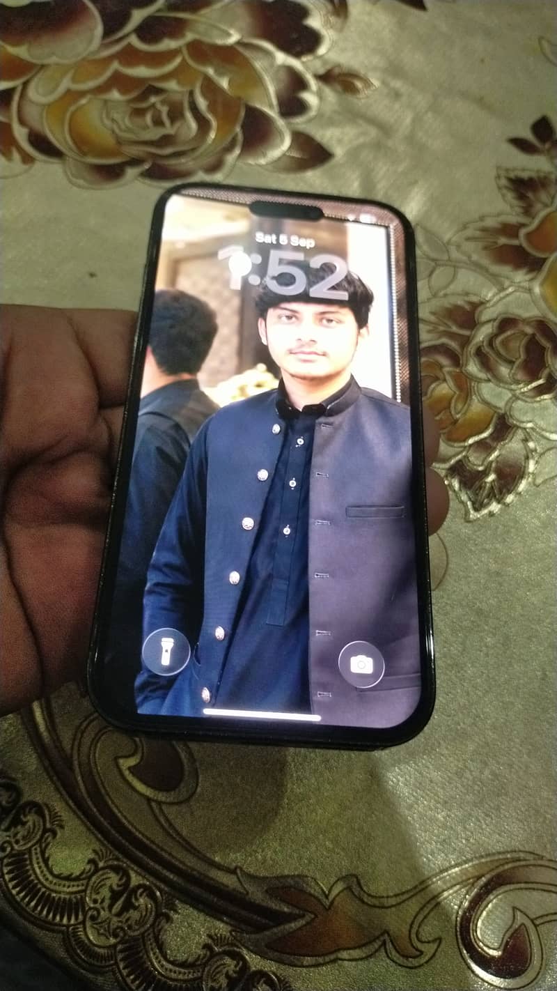 Apple iPhone 14 Pro 3