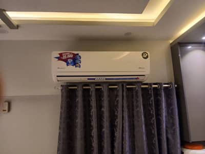 2 ton Inverter Ac Dawlance for sale in good condition coil change