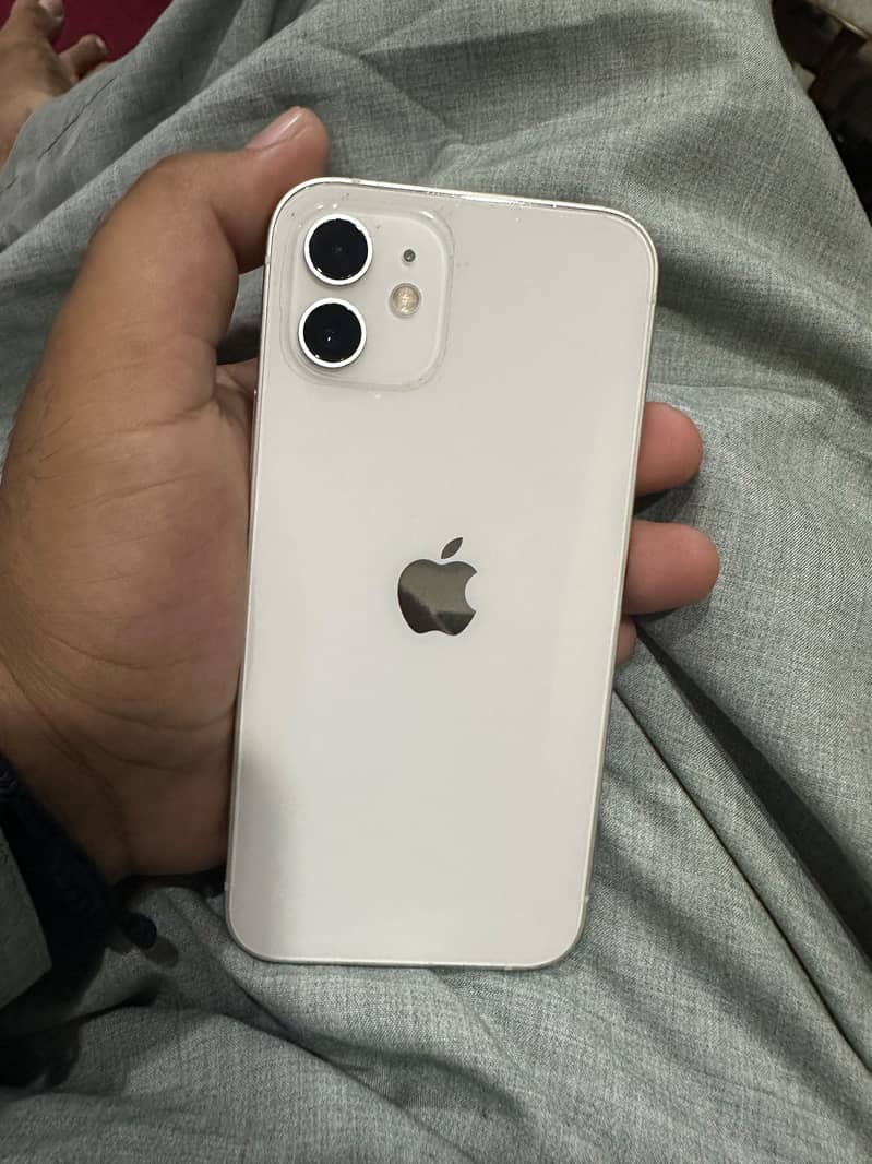 Apple iPhone 12 0