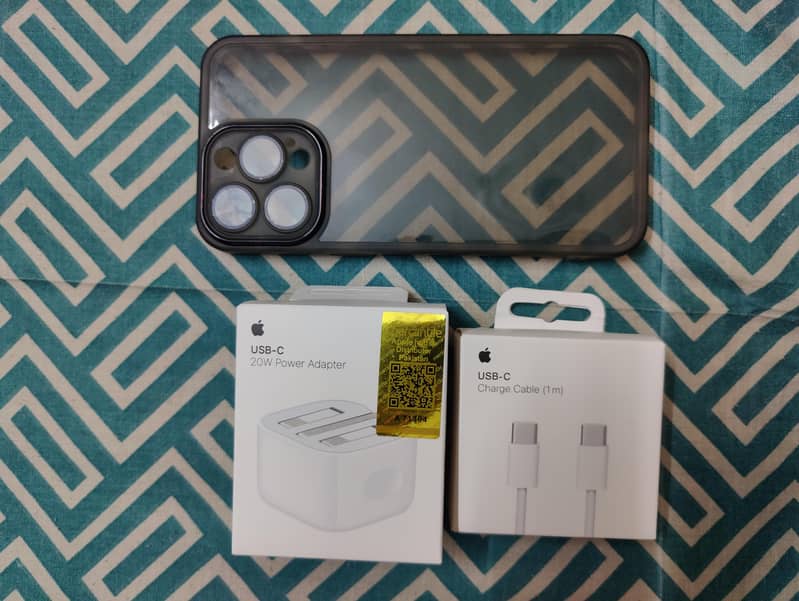 Apple iPhone 15 Pro Max 3