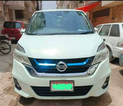 Nissan Serena 2018/23
