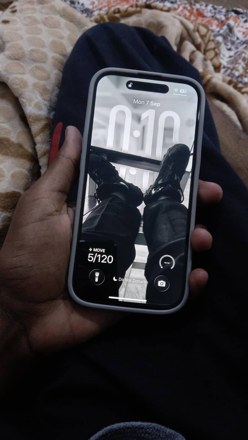 Apple iPhone 15 1