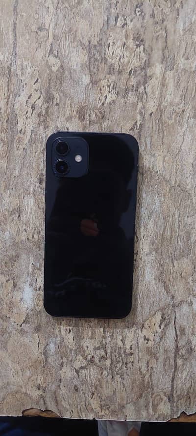 Apple iPhone 12