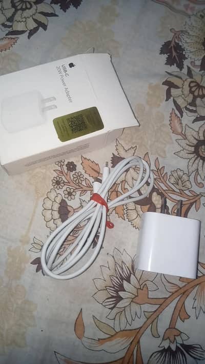 ORIGINAL I PHONE CHARGER 20W