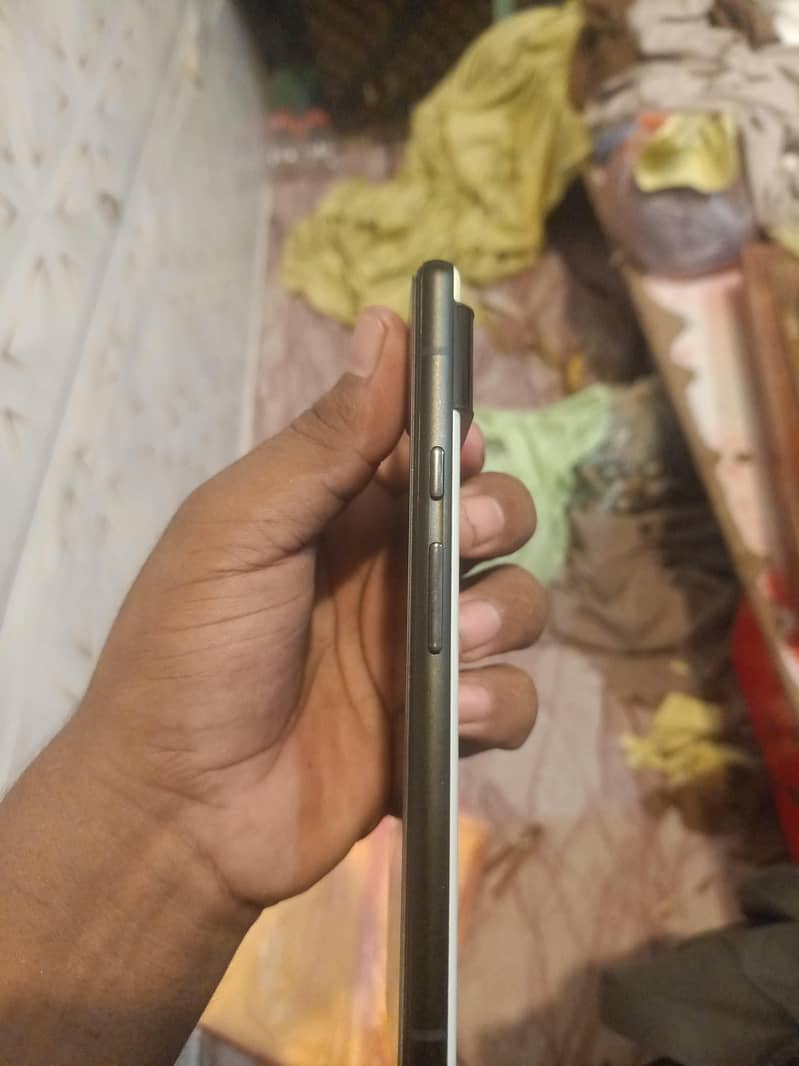 Google Pixel 6 0