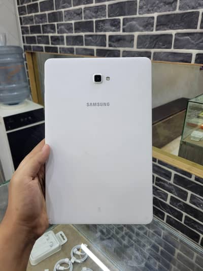 Samsung tab A (2016)