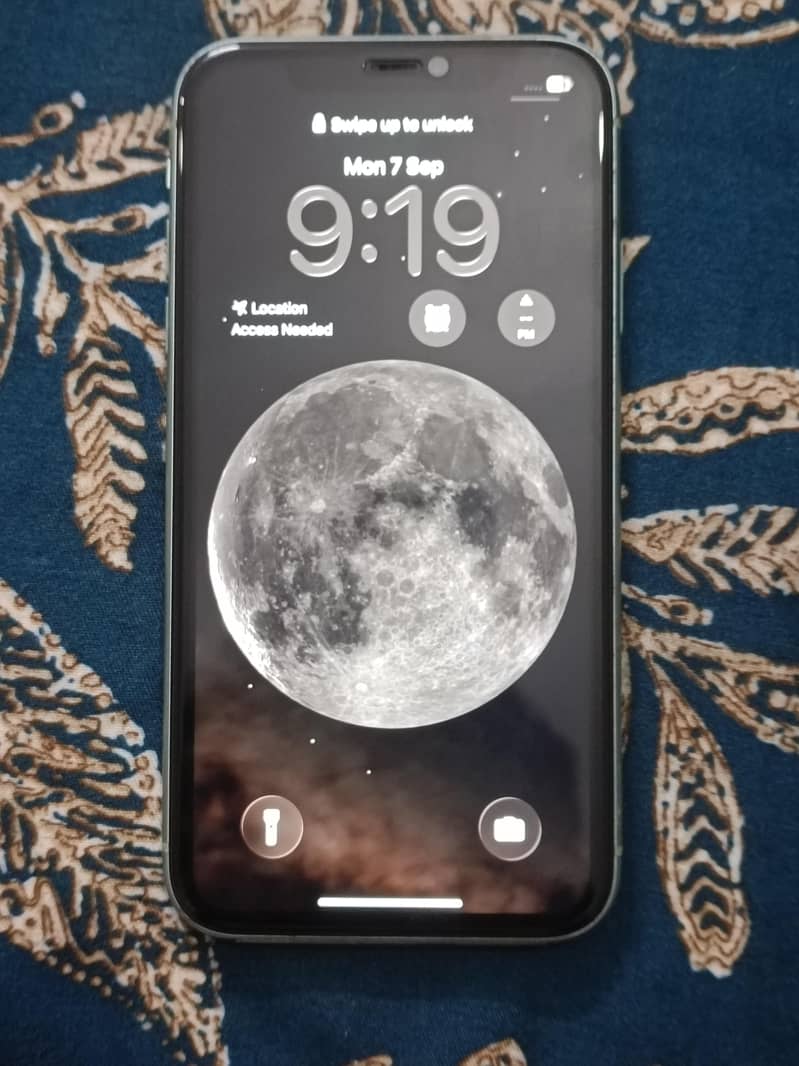 iPhone 11 2