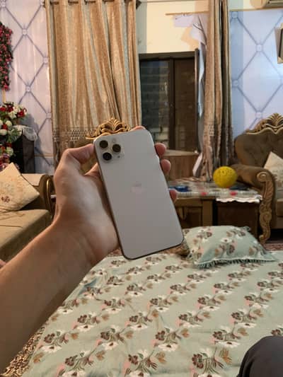 Apple iPhone 11 Pro
