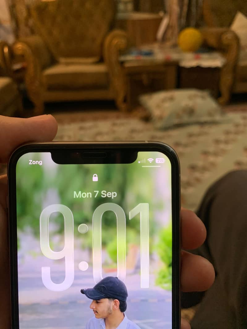 Apple iPhone 11 Pro 14