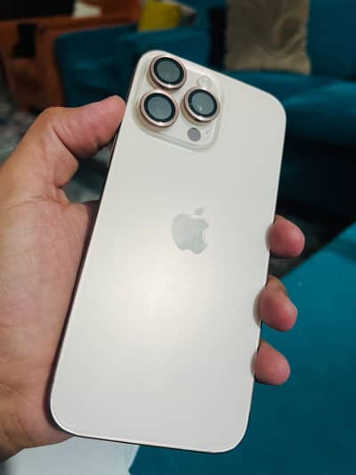 Apple iPhone 16 Pro Max