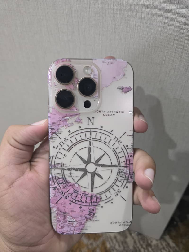 Apple iPhone 16 Pro 7
