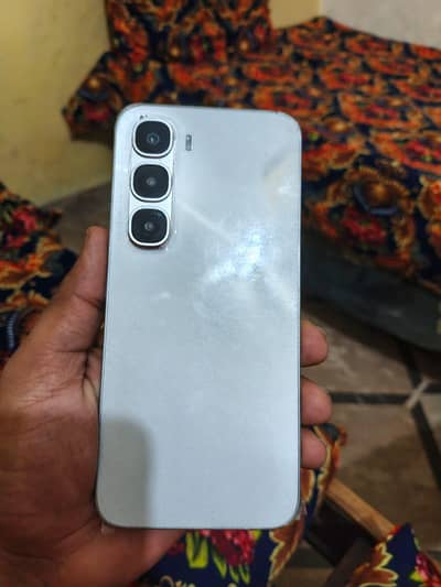Infinix Hot 60 Pro