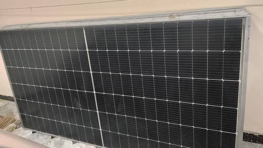 Canadian solar 540 watts solar pannels for sale in less price