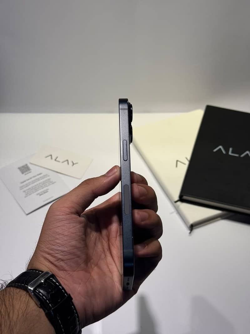 Apple iPhone 14 5