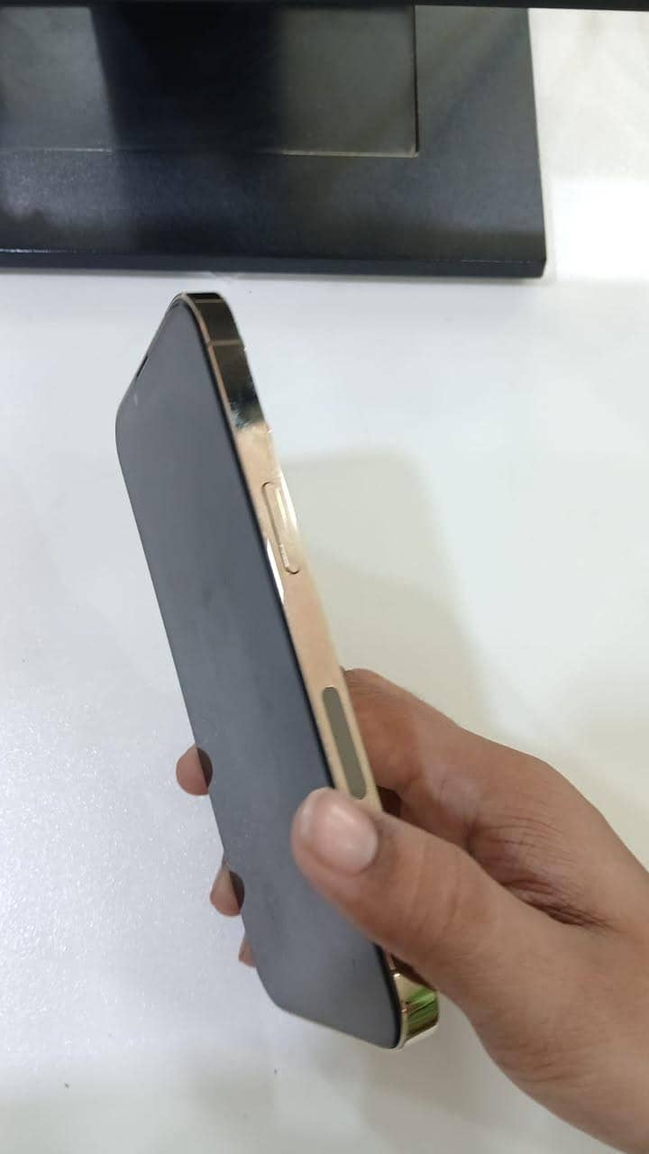 Apple iPhone 13 Pro 7