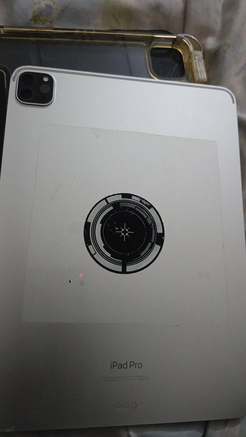 Ipad m2 chip 120 fps 1