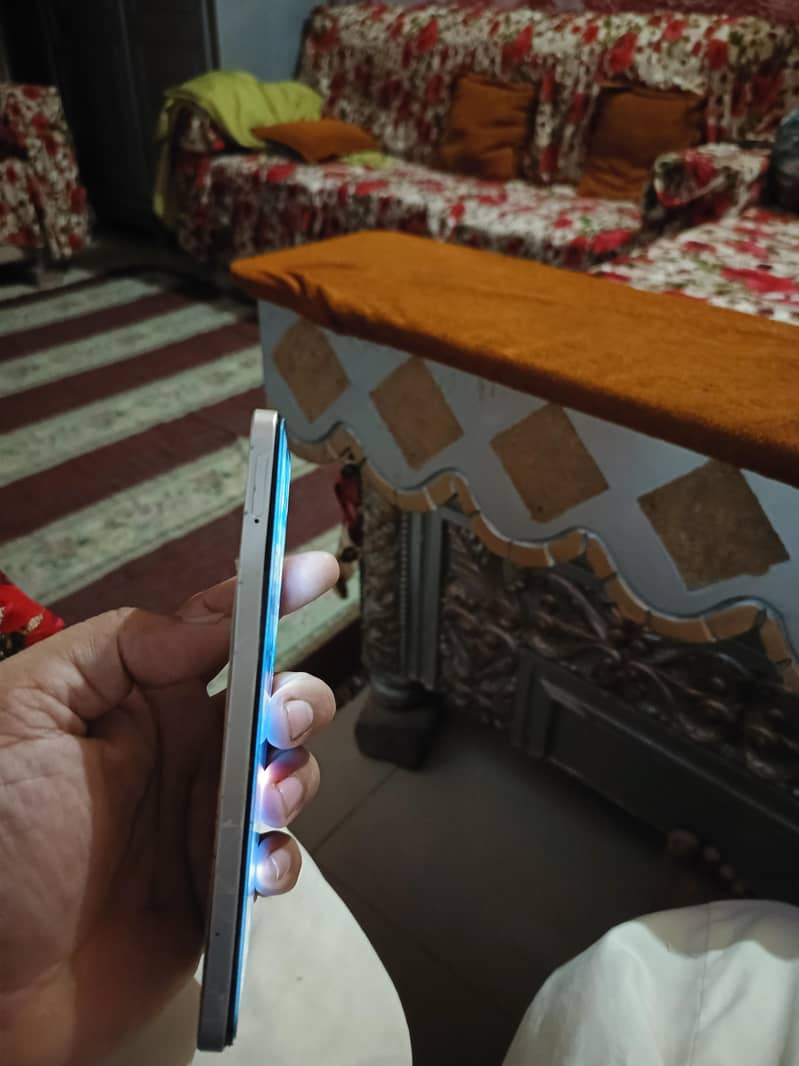 Realme C53 2